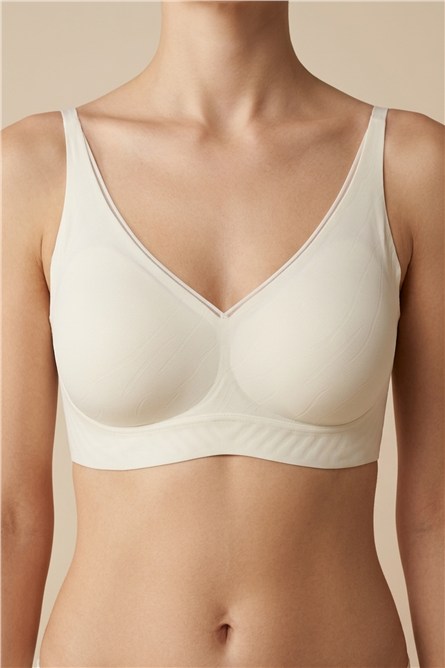 Seamless Laser-Cut Wireless Bra with Removable Pads - Invisible Ultra-Soft Comfort Bralett  #452364