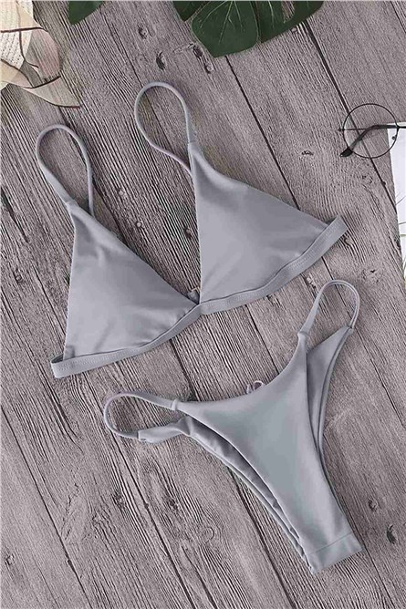 Merry See Triangle Top Thong Bikini