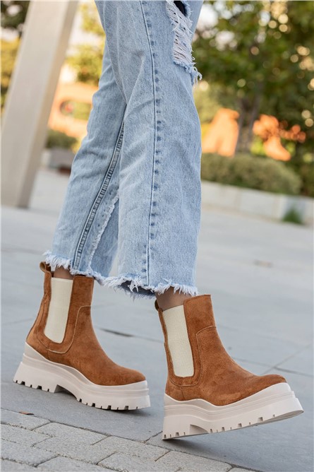 Women's suede boots with side elastics - Taba #363836
