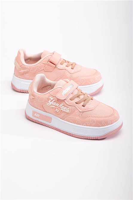 Children's sports shoes with velcro fastening - Powder color #370837