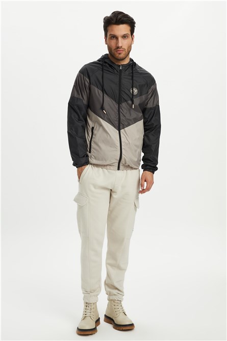 Men's Waterproof Raincoat with Hood and Pockets - Black #408446