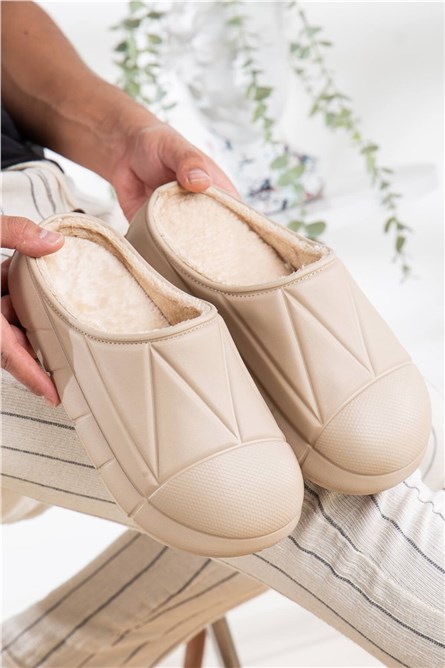 Men's Scrawl Lined Slippers - Beige #362374