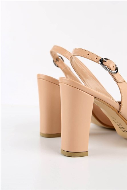 Women's shoes with heels - Beige #328346