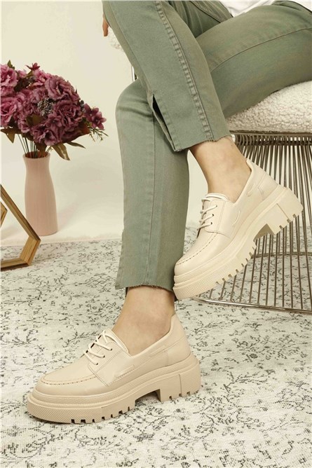 Women's casual shoes - Light beige #324739