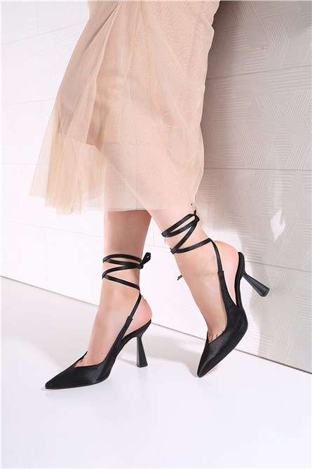 Women's sandals with heel - Black #333750