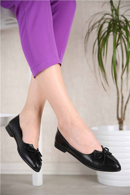 Women's Loafers - Black #300722