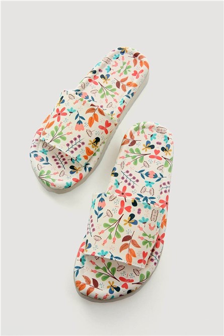 Women's beach slippers - Multicolor #331058