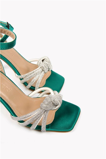 Women's sandals with heel - Green #329405