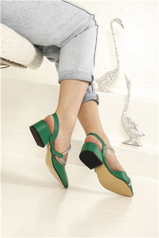 Women's casual shoes - Green #327415