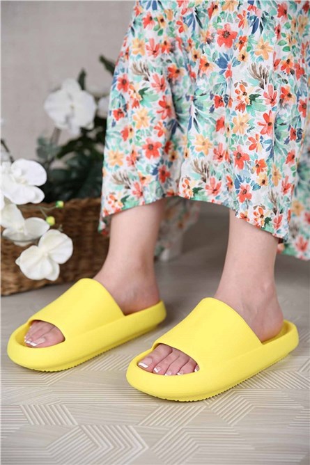 Modatrend Women's Slippers - Yellow #309081