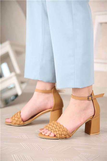 Modatrend Women's Heels - Beige #302537
