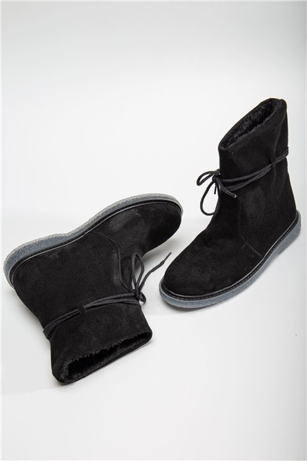 Women's Scrawl Suede Shoes - Black #364666