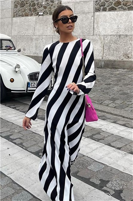 Long striped dress MG1443 - Black and White #328177