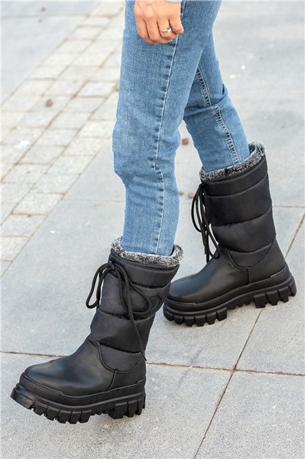 Women's Thick Sole Lace Up Boots - Black #363847