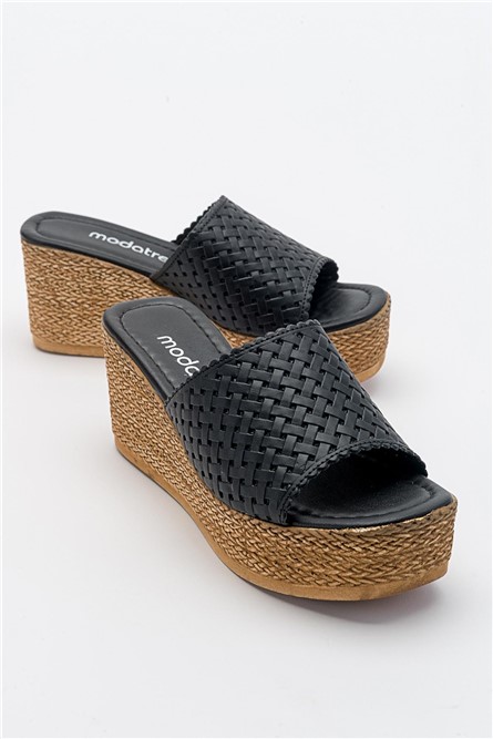 Women's Full Sole Slippers - Black #381743