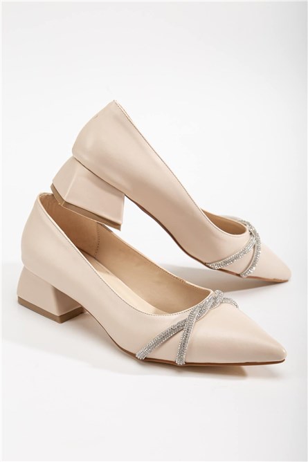 Women's shoes with decorative stones - Light beige #405865