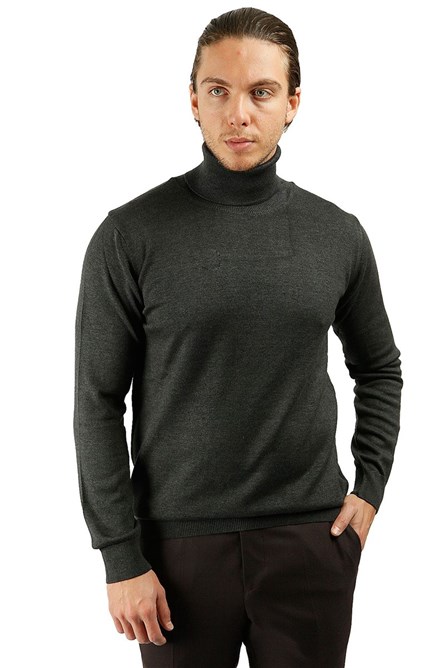 Turtleneck Jumper