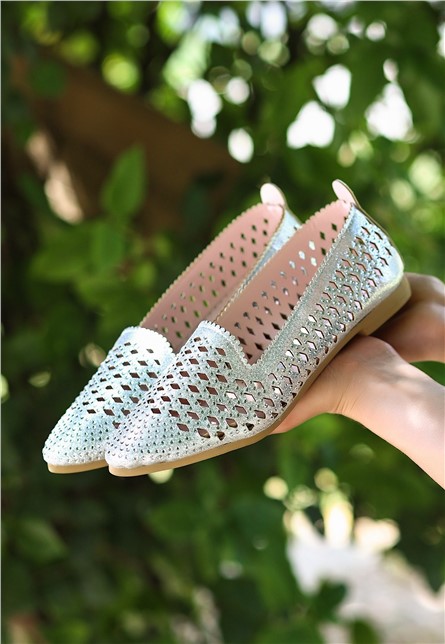 Women's ballerina flats with decorative beads - Silver #366494