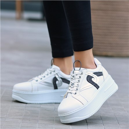 Дамски спортни обувки с връзки - Бели #369740 Дамски спортни обувки с връзки - Бели #369740