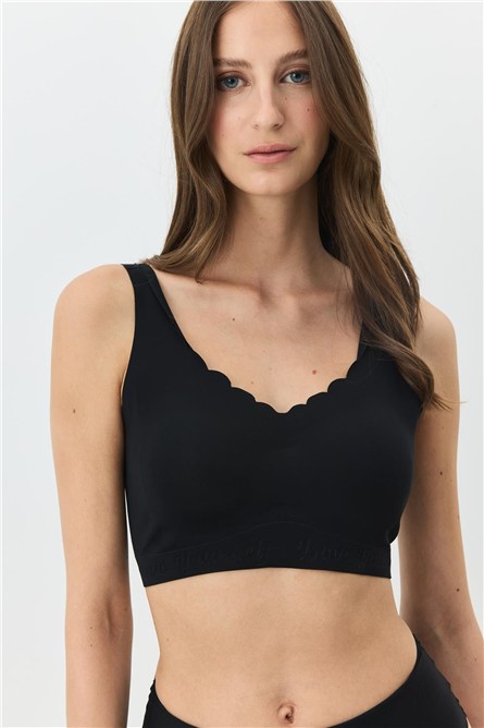 Seamless, Wire-Free Laser-Cut Bra With Removable Pads 1013  #452225